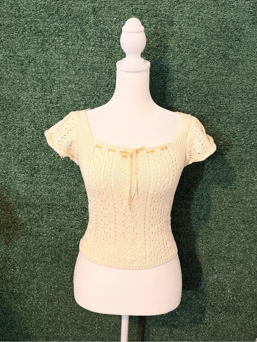 Haute Hippie Cream Lace-Up Knit Crop Top